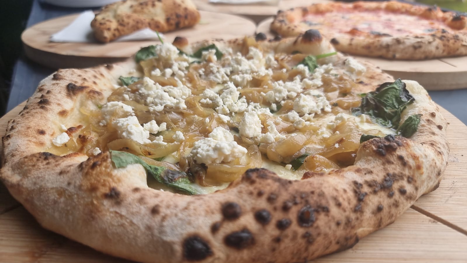 Authentic Neapolitan pizzas ready to serve